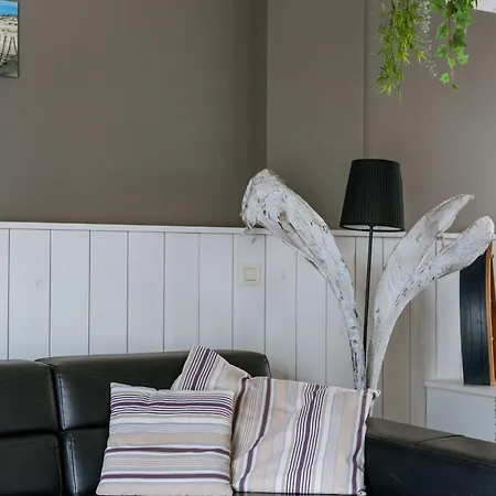 Huswell - Cosy Two Bedroom In Apartment Middelkerke